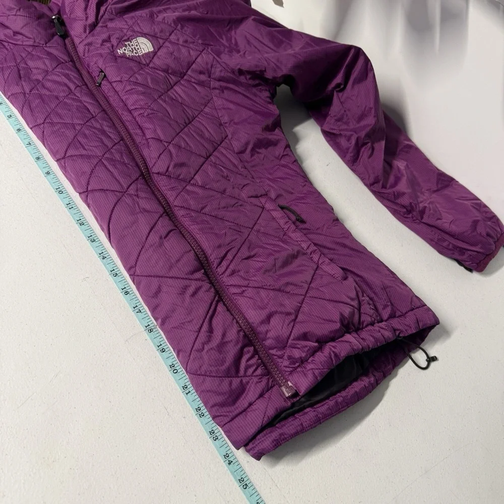 The North Face Women's Purple Quilted Puffer Jacket Full Zip Small FLAW Gorpcore